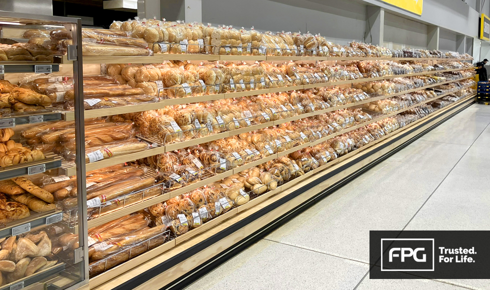 Image showing the FPG custom bakery display shelving at PAK'nSAVE Moorhouse, Christchurch, New Zealand.