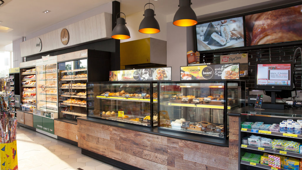 Image showing the lineup of customised FPG Inline 3000 cabinets with Bean Spot signage at Alfamart, Alfa Tower, Jakarta, Indonesia.