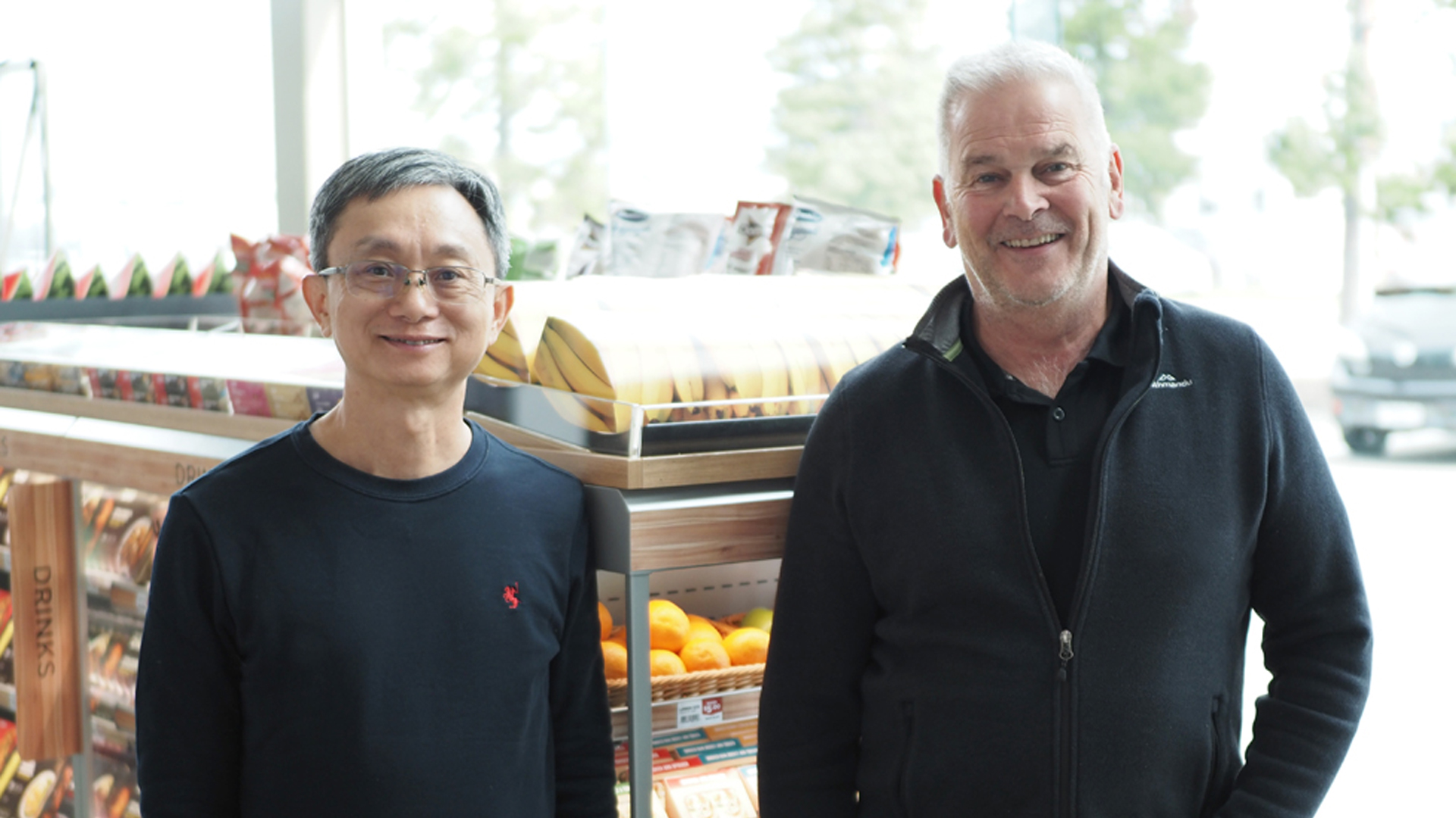 Image showing Stephen Feng (left) CEO of Haidley and Robert Darroch, Founder and CEO of FPG.