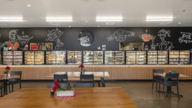 FPG Custom Fitout: Bakery c/w FPG Encore Series 8 Cabinets FPG bakery fitout including a lineup of FPG Encore Series 8 refrigerated and heated food display cabinets. Located at the Bake Shack, Mount Maunganui, New Zealand.