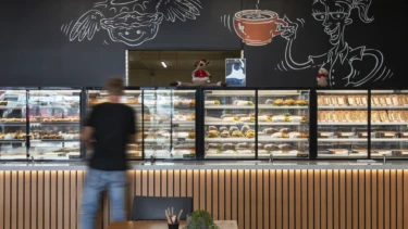 FPG Custom Fitout: Bakery c/w FPG Encore Series 8 Cabinets FPG bakery fitout including a lineup of FPG Encore Series 8 refrigerated and heated food display cabinets. Located at the Bake Shack, Mount Maunganui, New Zealand.